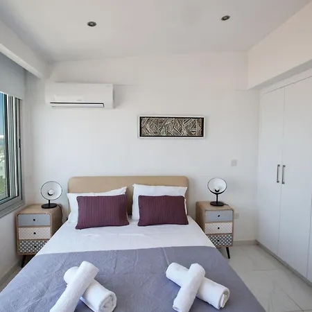 Schoene In Mit Garten By Interhome דירה *